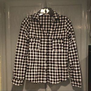 Love Tree Happens Plaid Long Sleeve Cotton Top